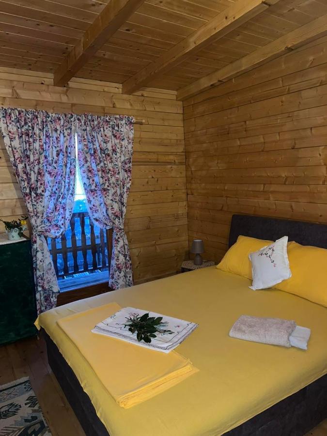 Ferienwohnung Ranc Mujica Bar Exterior foto
